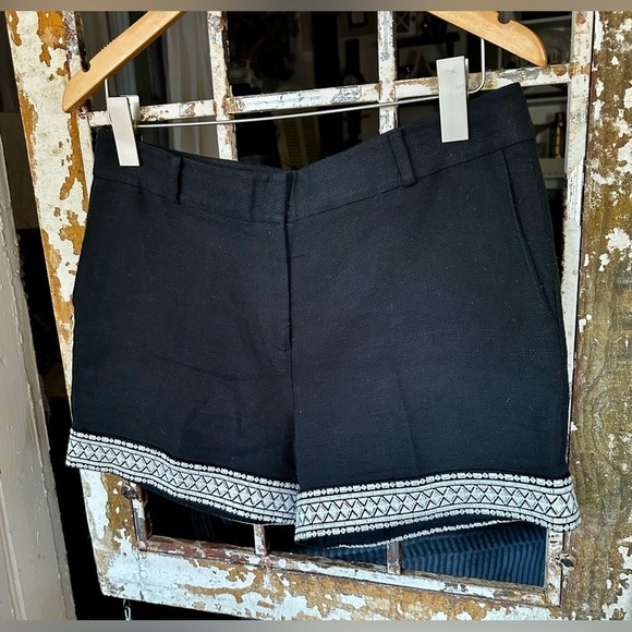 Kate Spade New York Black Linen Embellished Dress Shorts Womens Size 6 - Picture 2 of 6